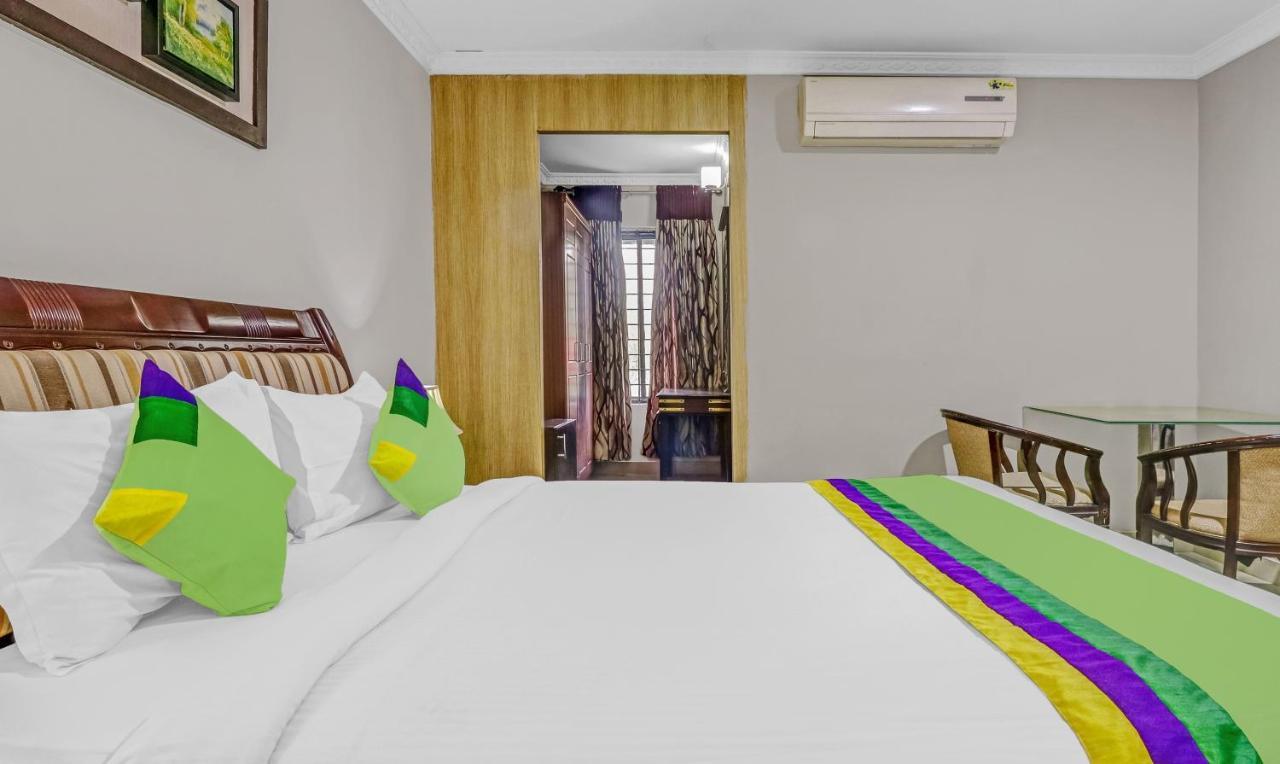 Treebo Symphony Hotels And Resorts Angamally Kizhake Chālakudi Εξωτερικό φωτογραφία
