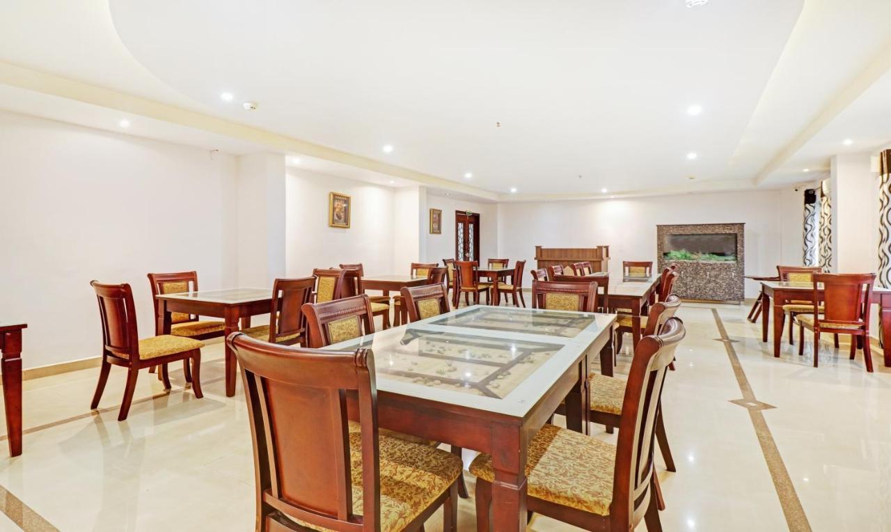 Treebo Symphony Hotels And Resorts Angamally Kizhake Chālakudi Εξωτερικό φωτογραφία